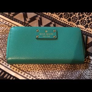 Kate Spade Sylvia Slim Zip Continental Wallet